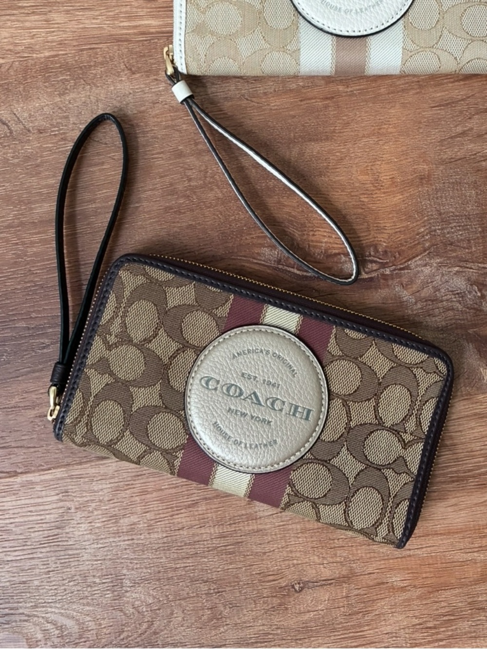 Coach Dempsey Wallet In Signature Jacquard / Leather, 8420, Mauve Gold Khaki